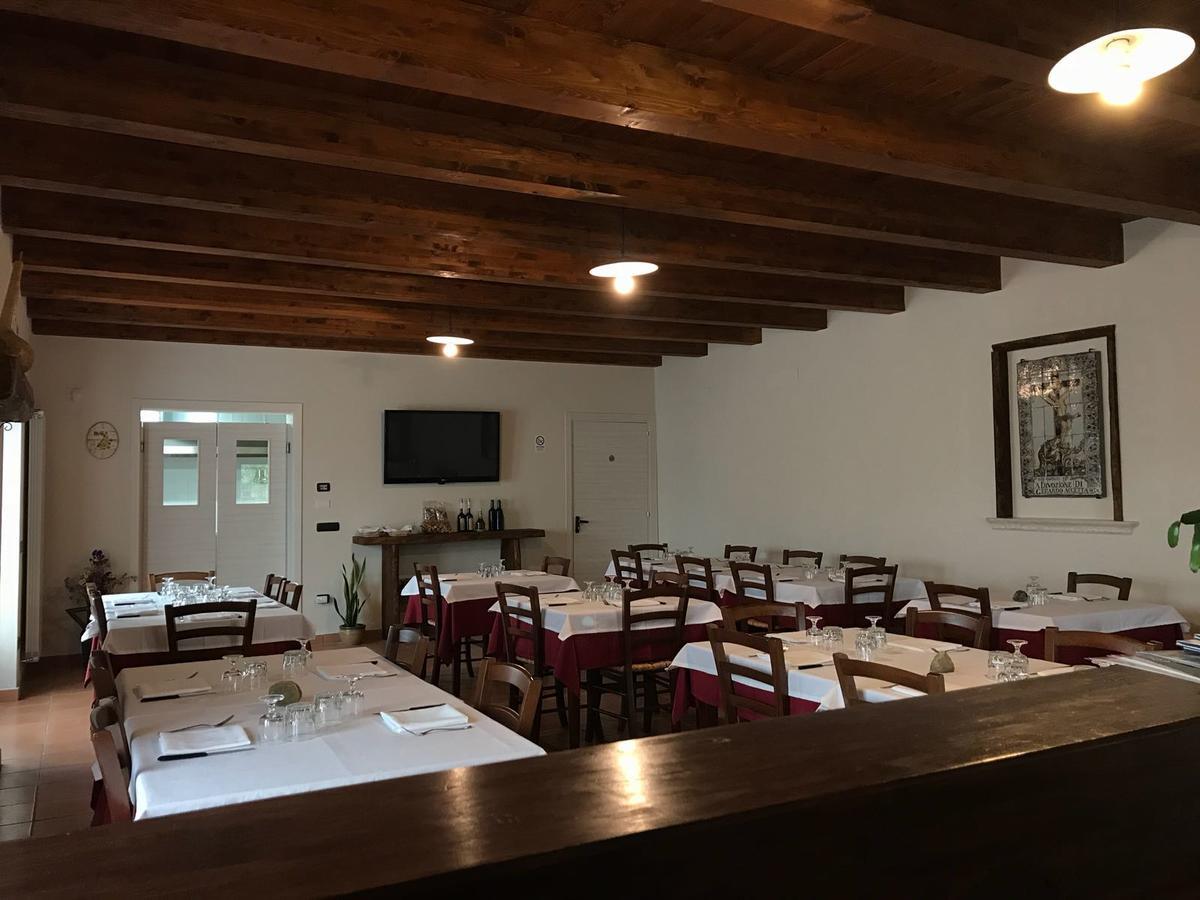 Agriturismo L'Ulivo Padula Buitenkant foto
